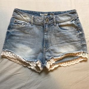 High Waisted Lace Lined Shorts
